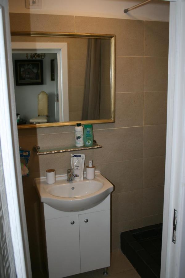 Colev Rooms Фокшаны Экстерьер фото